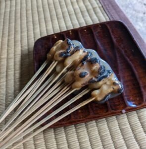Picture of Aburimochi at Imamiya Shrine in Kyoto